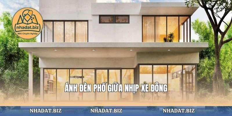 Ánh đèn phố giữa nhịp xe đông