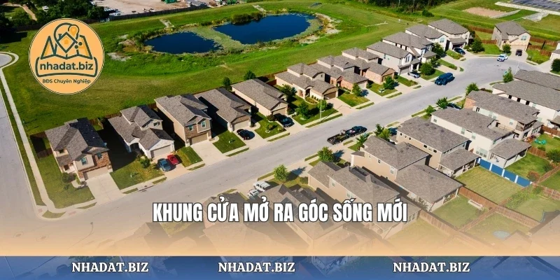 Khung cửa mở ra góc sống mới
