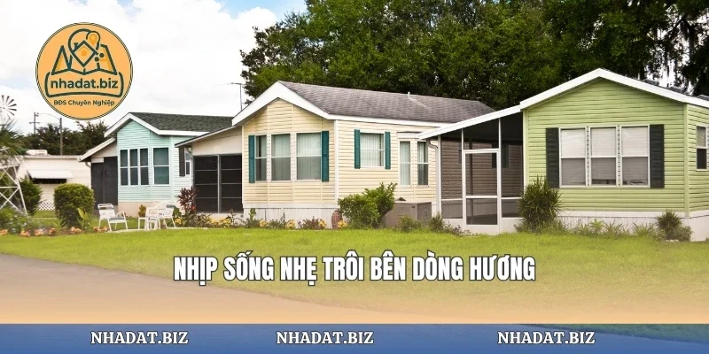 Nhịp sống nhẹ trôi bên dòng Hương